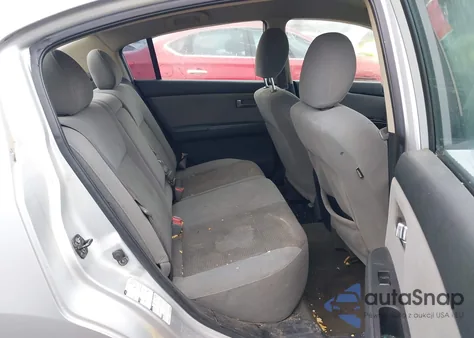 2011 Nissan Sentra 2.0S from USA, damaged, VIN 3N1AB6AP6BL696076